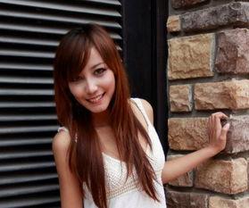 何丽娜演员,光影交织下的璀璨星途